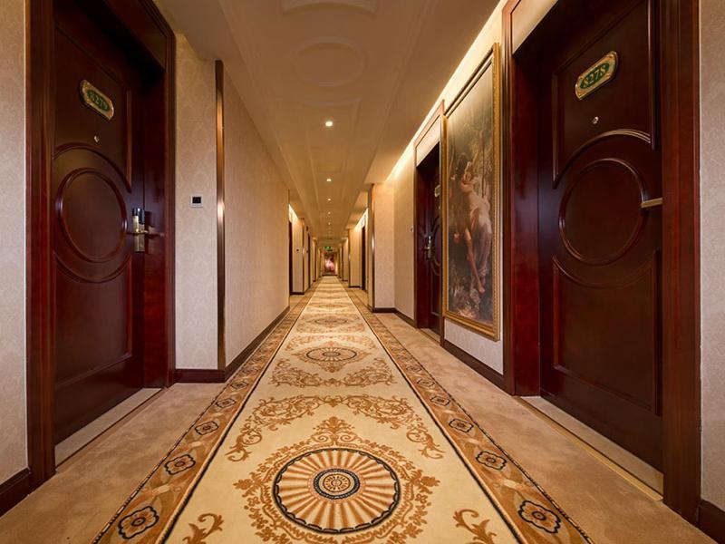 Vienna Hotel Shenzhen Shuiku New Village Eksteriør billede